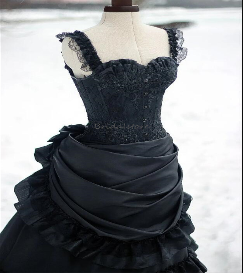 Gothic Black Wedding Dress 2023 Celtic Medieval Long Sleeve Queen Country Wedding Gowns Ruffles Lace Corset Cosplay Bride Party vestidos de novia robe