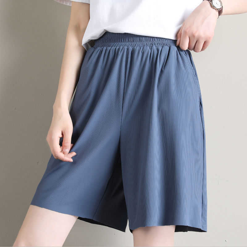 Women's Shorts Ice Silk Wide-leg Large Size Shorts Women's Summer Loose 2022 New High-waisted Thin Trousers Thin Casual Five-point Pants AA230508, Pink
Women's Shorts Ice Silk Wide-leg Large Size Shorts Women's Summer Loose 2022 New High-waisted Thin Trousers Thin Casual Five-point Pants AA230508, Pink