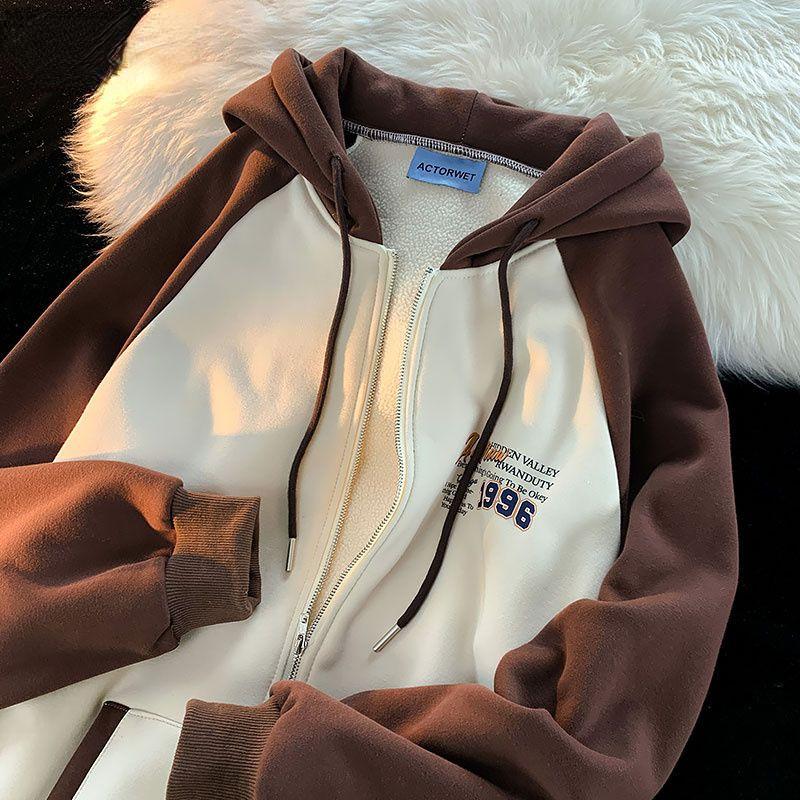 Women's Hoodies Y2k Vintage Plush Hooded Zippered Cardigan Sweater For Men And Women In Autumn Winter Fashion Brand Oversize Couple Jacket, Blue
Women's Hoodies Y2k Vintage Plush Hooded Zippered Cardigan Sweater For Men And Women In Autumn Winter Fashion Brand Oversize Couple Jacket, Blue