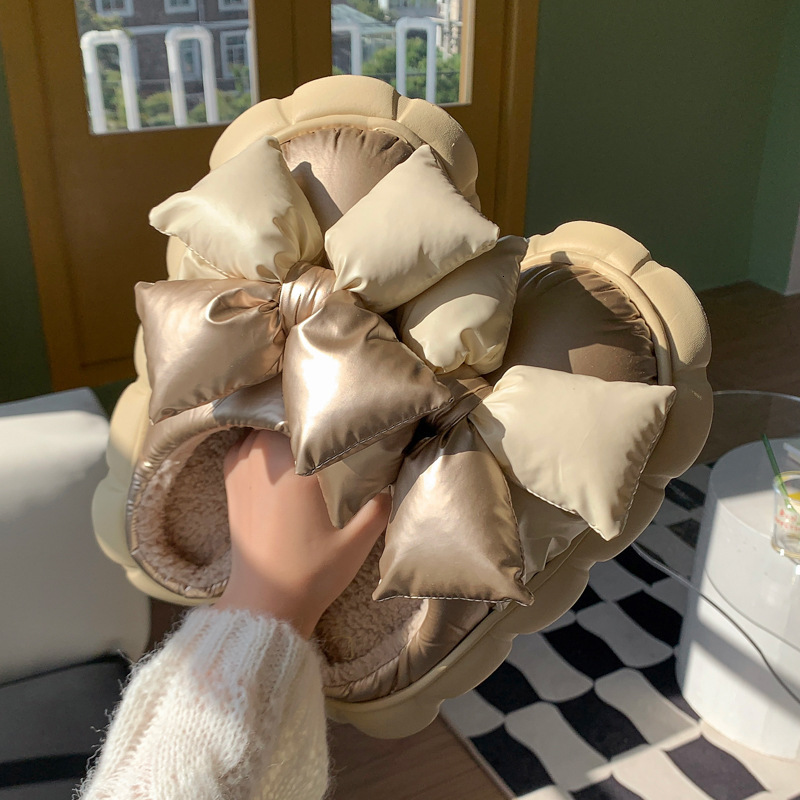Slippers Down Slippers Women Sweet Bow Waterproof Platform Shoes Big Bowtie Thick Sole Home Slippers Indoor Warm Plush House Shoes 230509, Khaki
Slippers Down Slippers Women Sweet Bow Waterproof Platform Shoes Big Bowtie Thick Sole Home Slippers Indoor Warm Plush House Shoes 230509, Khaki