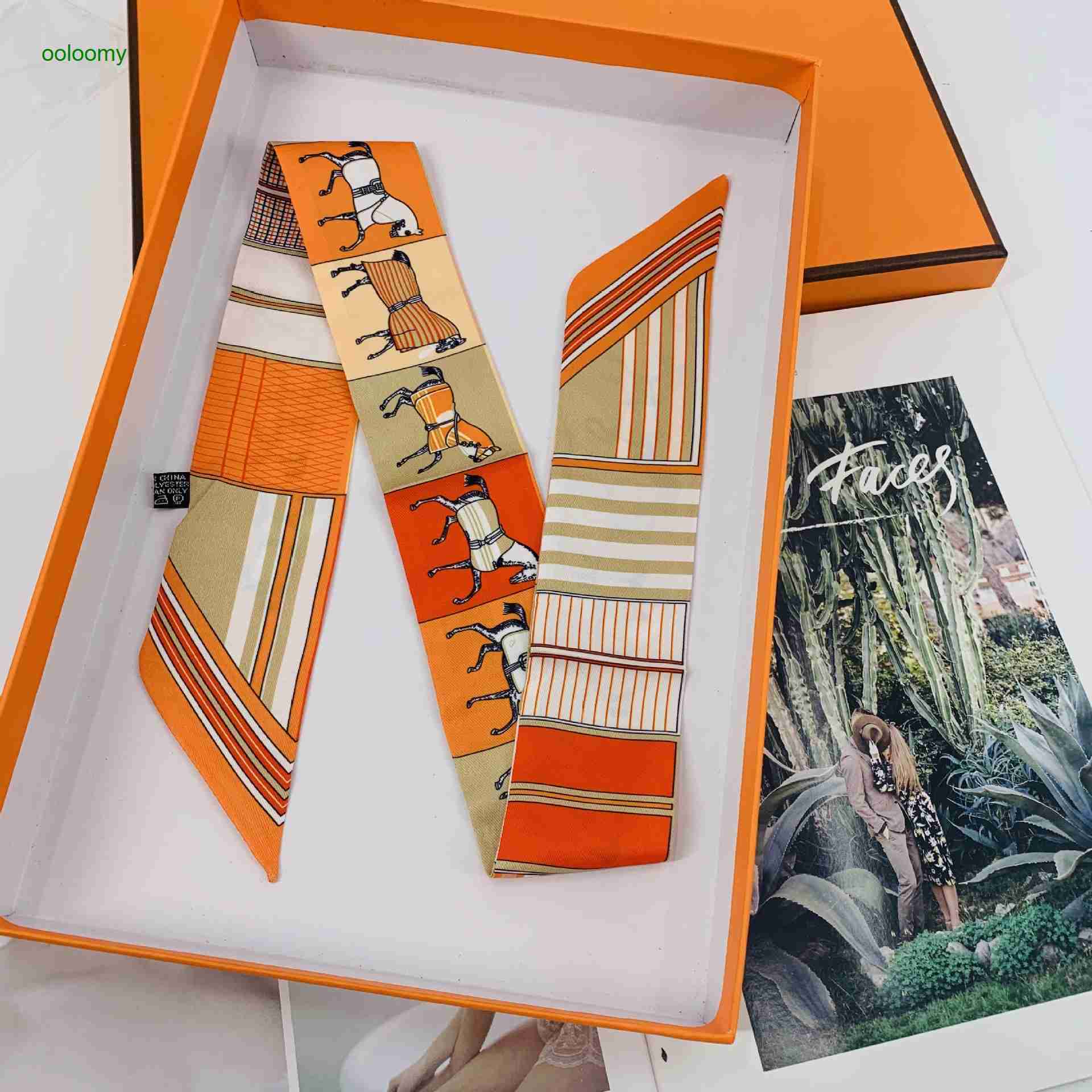 Hemres Designer Cravat New Printed Strip Scarves Tied to Bags Handles Ribbons Hair Bands Fashionable Decorative IUIS
Hemres Designer Cravat New Printed Strip Scarves Tied to Bags Handles Ribbons Hair Bands Fashionable Decorative IUIS