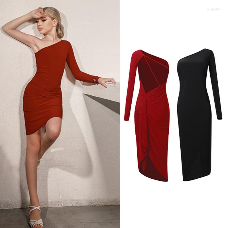 Stage Wear Girls Latin Dance Dress Single Sleeves Rumba Tango Ballroom Competition Kids Dancewear Practice DNV16167, Black
Stage Wear Girls Latin Dance Dress Single Sleeves Rumba Tango Ballroom Competition Kids Dancewear Practice DNV16167, Black