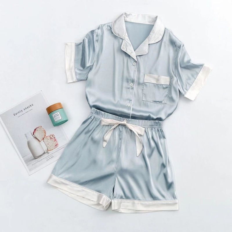 Women's Sleepwear Silk Pajama's Summer Shortsleeved Shorts Suits Thin Korean Girl Temperament Breathable Ice Luxury Home Wear 230508
Women's Sleepwear Silk Pajama's Summer Shortsleeved Shorts Suits Thin Korean Girl Temperament Breathable Ice Luxury Home Wear 230508