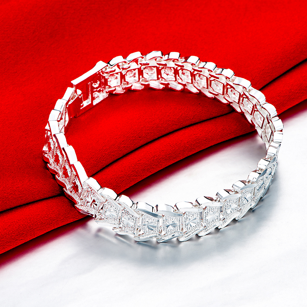 Chain 925 sterling silver Bracelets for men classic chain fashion Wedding party Christmas gifts Jewelry 230508
Chain 925 sterling silver Bracelets for men classic chain fashion Wedding party Christmas gifts Jewelry 230508