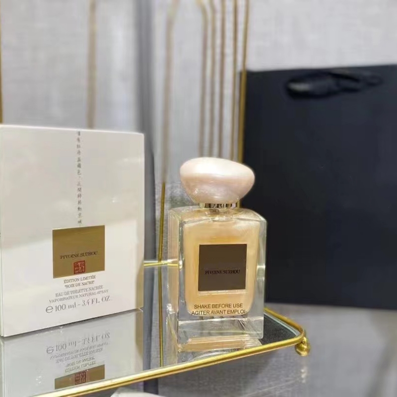 Women's perfume 100 ml limited Suzhou peony lasting perfume brand Paris Cologne female perfume lasting spray free shipping
Women's perfume 100 ml limited Suzhou peony lasting perfume brand Paris Cologne female perfume lasting spray free shipping