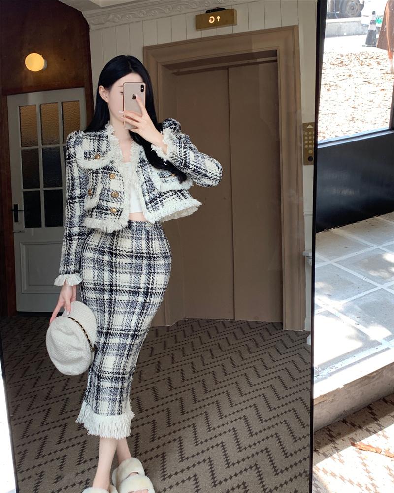 Two Piece Dress Plaid Celebrity Style Suit Women Fashion Elegant Long-sleeved Short Coat High Waist Hip Wrap Long Skirt Two-piece Set Winter, Black
Two Piece Dress Plaid Celebrity Style Suit Women Fashion Elegant Long-sleeved Short Coat High Waist Hip Wrap Long Skirt Two-piece Set Winter, Black