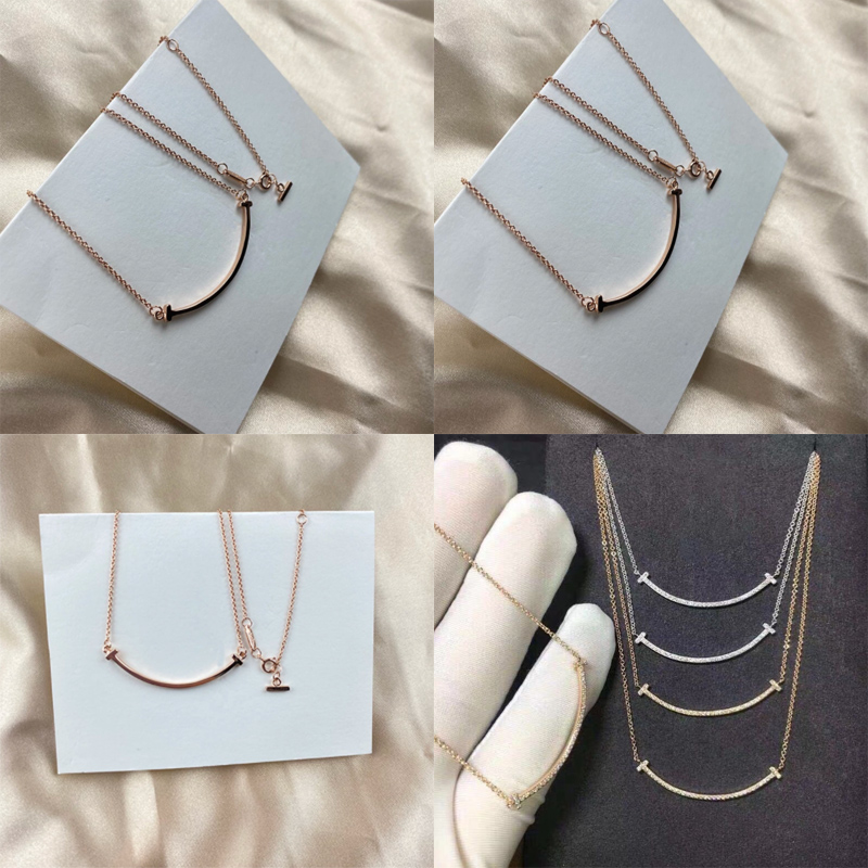 Original blue box Fashion Brand T Pendant Smile Necklace Womens love Couples Diamond Happy T Designer Jewelry on Neck Christmas Gifts for women necklaces smile charm
Original blue box Fashion Brand T Pendant Smile Necklace Womens love Couples Diamond Happy T Designer Jewelry on Neck Christmas Gifts for women necklaces smile charm