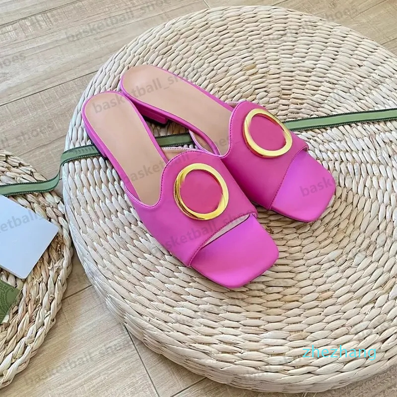 2023 Luxury Women Buckle Sandals Designer Womens Slipper Fashion Genuine Leather Sandal Slides Size 34-42, Colour 3
2023 Luxury Women Buckle Sandals Designer Womens Slipper Fashion Genuine Leather Sandal Slides Size 34-42, Colour 3