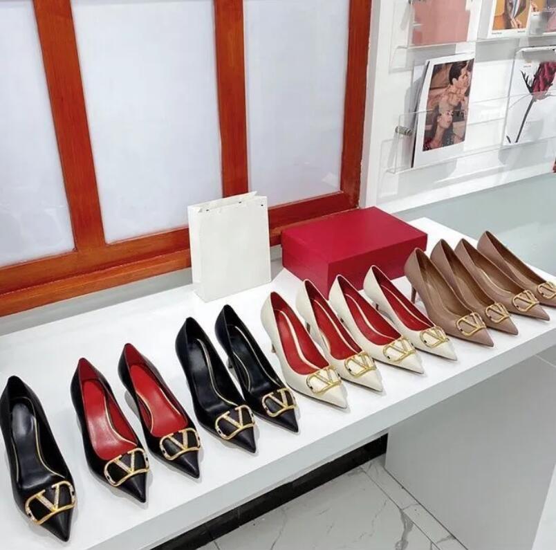 Designer Women High Heels Shoes Pumps Classics Pointed Toe Shiny Rhinestone Genuine Leather 6cm 8cm 10cm Thin Heels Women's Sandals With Dust Bags, Color 11
Designer Women High Heels Shoes Pumps Classics Pointed Toe Shiny Rhinestone Genuine Leather 6cm 8cm 10cm Thin Heels Women's Sandals With Dust Bags, Color 11
