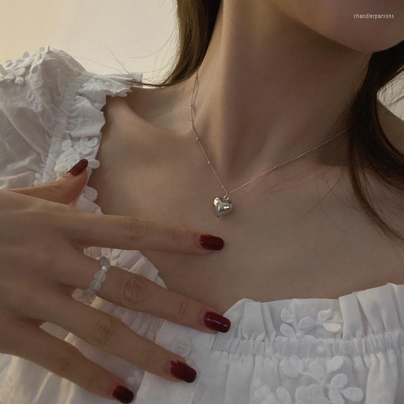 Chains Heart Necklace For Women Clavicle Metal Insect Necklaces Female Trend Neck Simple Silver Color Korean Fashion Couples Party Gift
Chains Heart Necklace For Women Clavicle Metal Insect Necklaces Female Trend Neck Simple Silver Color Korean Fashion Couples Party Gift