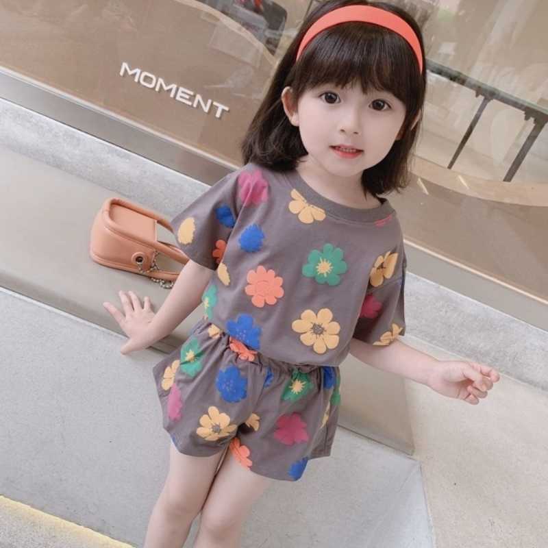 Clothing Sets Girls Summer Suit 2023 Kids Flower Short Sleeve Top +shorts trousers 2pcs Set Child Clothes Outfits Girl Casual Tracksuits 2-12Y Y23, Flower grey
Clothing Sets Girls Summer Suit 2023 Kids Flower Short Sleeve Top +shorts trousers 2pcs Set Child Clothes Outfits Girl Casual Tracksuits 2-12Y Y23, Flower grey
