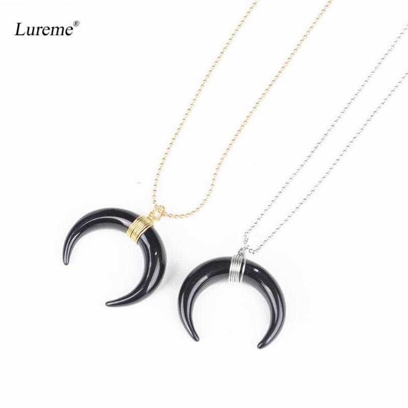 Pendant Necklaces Lureme Retro Women's Handmade Black Crescent Moon Horn Necklace (nl005777)
Pendant Necklaces Lureme Retro Women's Handmade Black Crescent Moon Horn Necklace (nl005777)