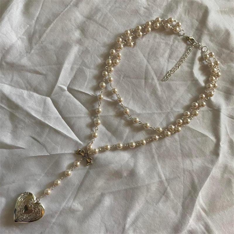 Chains Handmade Fairy Core Victorian Heart-Shaped Small Box Double Layered Pearl Locket Necklace Rosary
Chains Handmade Fairy Core Victorian Heart-Shaped Small Box Double Layered Pearl Locket Necklace Rosary