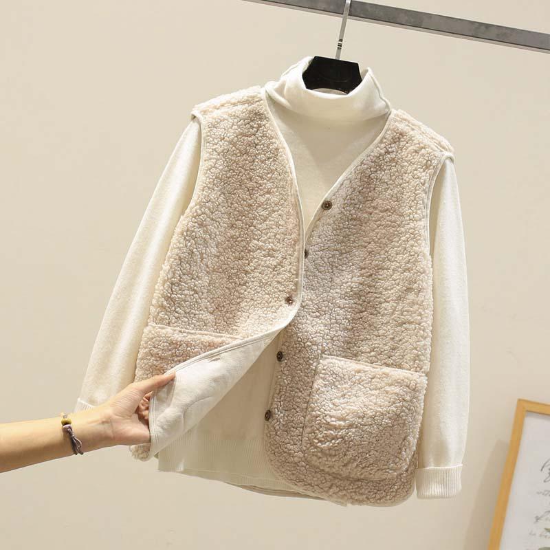Vests Autumn Fleece Women Vest Waistcoat Winter White Vest Sleeveless Jacket Ladies Warm Thick Sleeveless Vest For Women 2023, Beige
Vests Autumn Fleece Women Vest Waistcoat Winter White Vest Sleeveless Jacket Ladies Warm Thick Sleeveless Vest For Women 2023, Beige