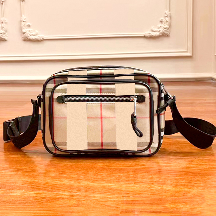Designer nylon canvas clutch bag TB stripe Luxury burbrery classic crossbody handbag tote camera Bag pochette burb burbrery woman mens fashion fake Shoulder Bag
Designer nylon canvas clutch bag TB stripe Luxury burbrery classic crossbody handbag tote camera Bag pochette burb burbrery woman mens fashion fake Shoulder Bag