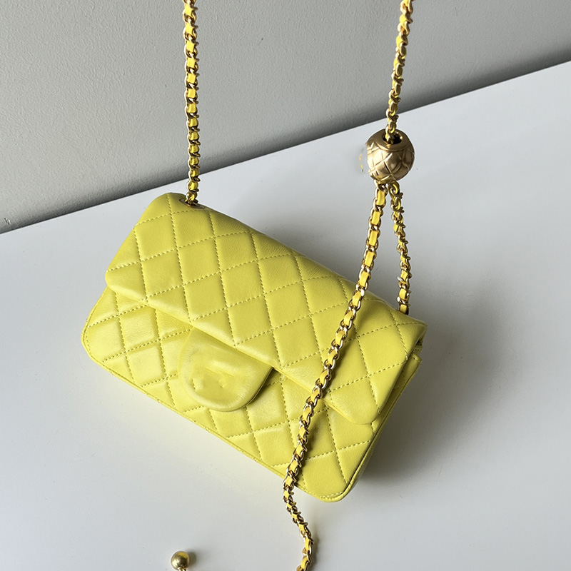 French Womens Classic Pearl Gold Crush Ball Bags Classic Mini Flap Sqaure Purse Metal Hardware Matelasse Chain Adjustable Shoulder Strap Crossbody Handbags 21CM, Box
French Womens Classic Pearl Gold Crush Ball Bags Classic Mini Flap Sqaure Purse Metal Hardware Matelasse Chain Adjustable Shoulder Strap Crossbody Handbags 21CM, Box