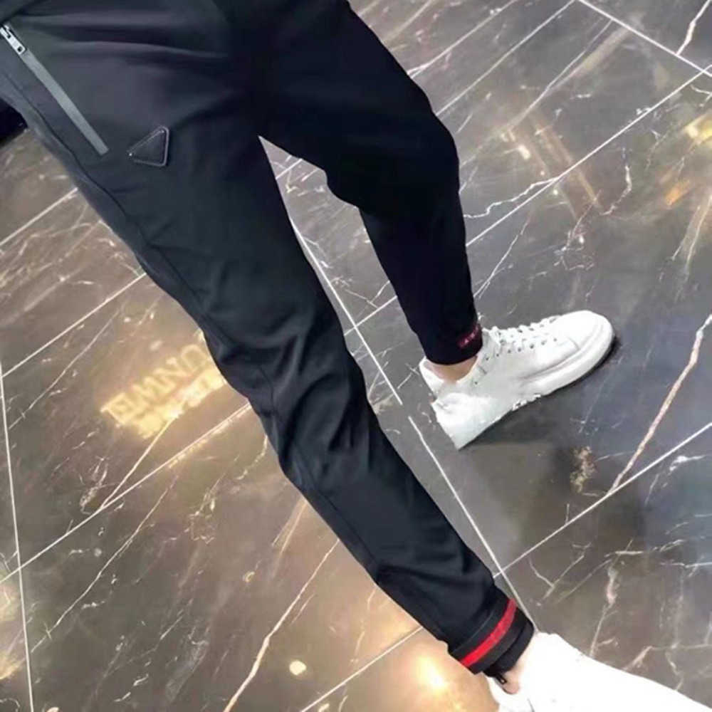 Pants 2022 Bundle Magic Tie Casual Cuff ASAP ROCKY Pant Black Solid Color Sweatpants Fashion Men Retro Pants Top Quality 1635
Pants 2022 Bundle Magic Tie Casual Cuff ASAP ROCKY Pant Black Solid Color Sweatpants Fashion Men Retro Pants Top Quality 1635
