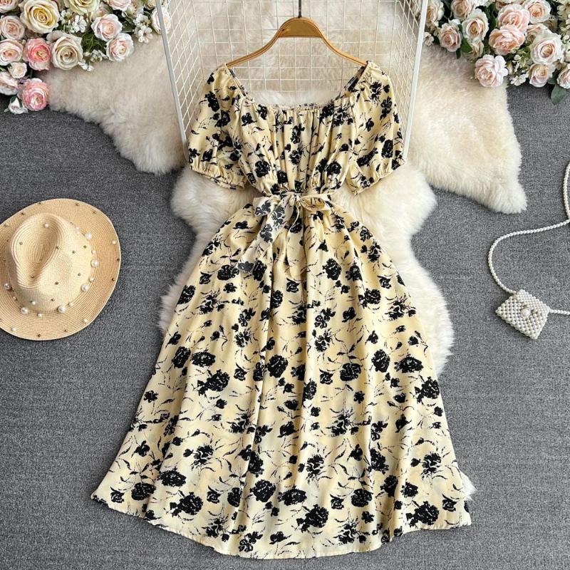 Casual Dresses French Style Hepburn Wind Dress Advanced Sense Bubble Short Sleeve Square Neck Slim A-line Elegant Large Hem Long Skirt, Black
Casual Dresses French Style Hepburn Wind Dress Advanced Sense Bubble Short Sleeve Square Neck Slim A-line Elegant Large Hem Long Skirt, Black