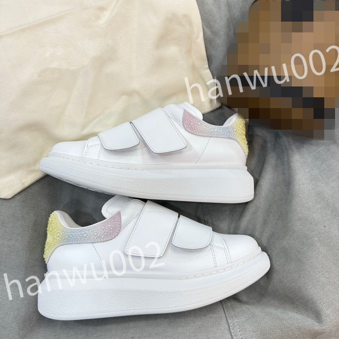 New Luxurys Men's and women's casual shoes, women's travel small white shoes, men's basketball training shoes, couples' same shoes, 02
New Luxurys Men's and women's casual shoes, women's travel small white shoes, men's basketball training shoes, couples' same shoes, 02