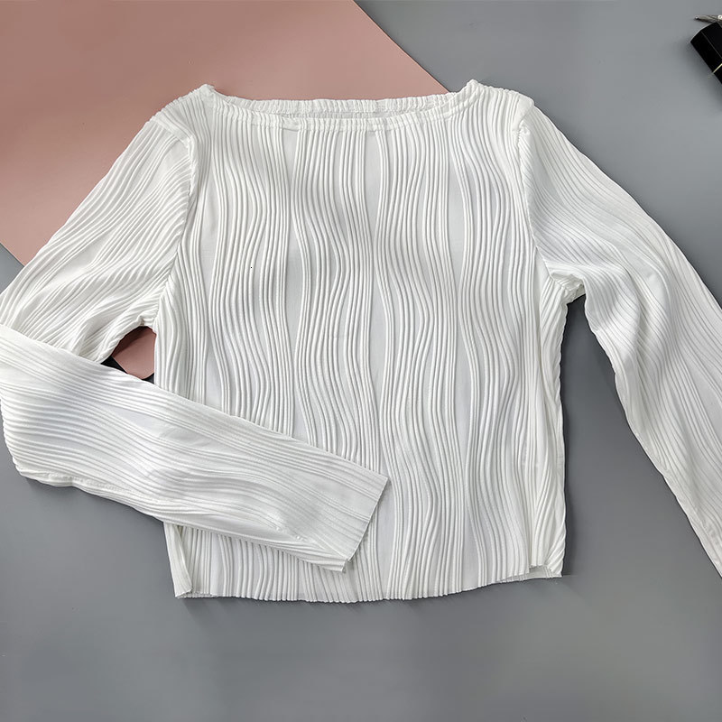 Women's TShirt 2023 Spring Ruched Long Sleeve T Shirt Casual White Skinny Black Basic Tee Fashion Street Cropped Top Y2K Clothes 230510