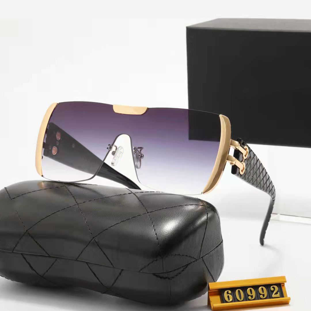 Overseas 2023 New External Female Street Photo Sunglasses Tourism Fashion Glasses