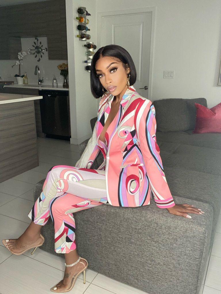 Women' Two Piece Pants TOP QUALITY 2023 Runway Fashion Set Coats Pencil Long Sleeve Print Celebrity Wear, Pink
Women' Two Piece Pants TOP QUALITY 2023 Runway Fashion Set Coats Pencil Long Sleeve Print Celebrity Wear, Pink