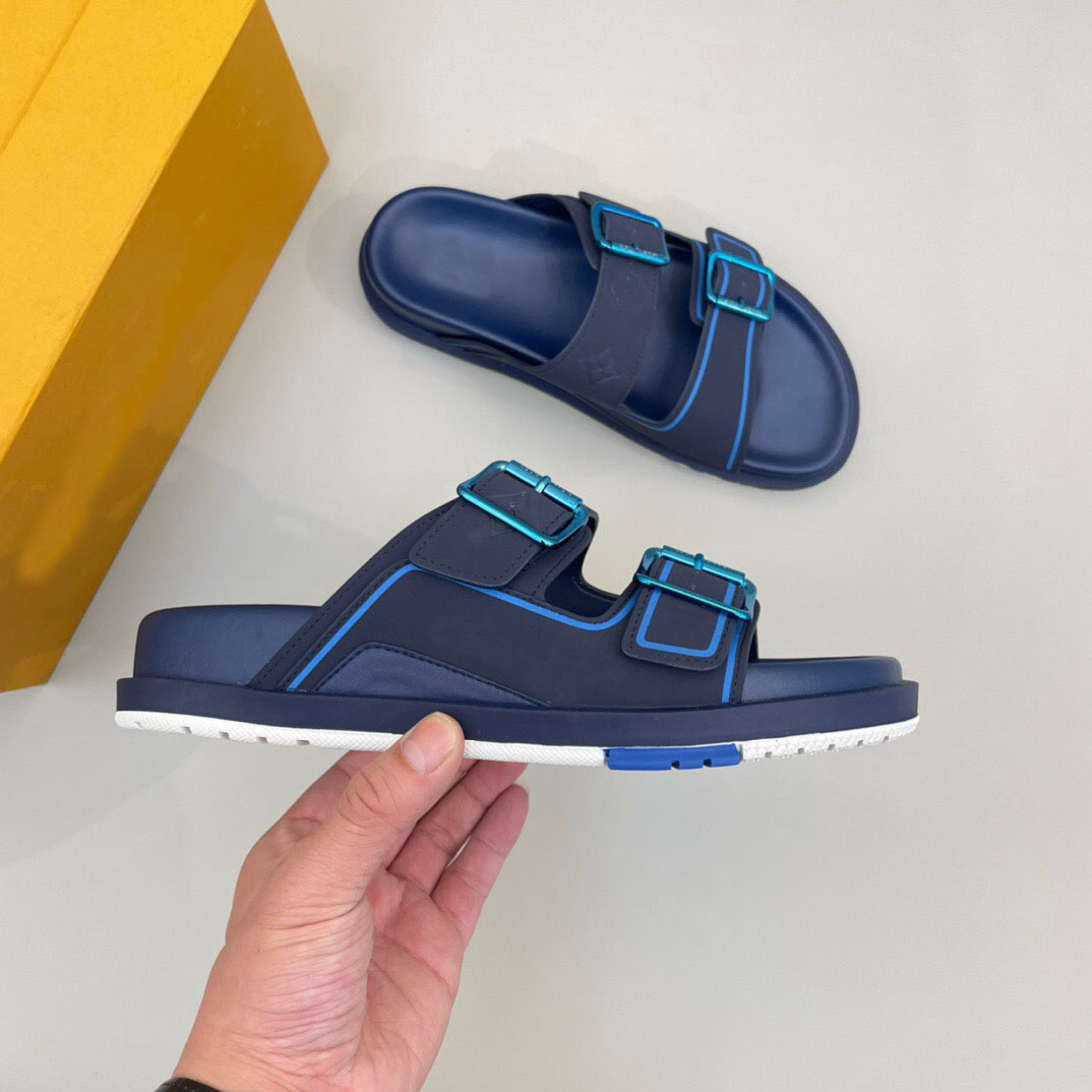 2023 Mens Designer Slippers Fashion Classic Summer Beach Shoes Male Brand Classic Scuffs Casual Comfortable Flats Size 38-45, Green
2023 Mens Designer Slippers Fashion Classic Summer Beach Shoes Male Brand Classic Scuffs Casual Comfortable Flats Size 38-45, Green