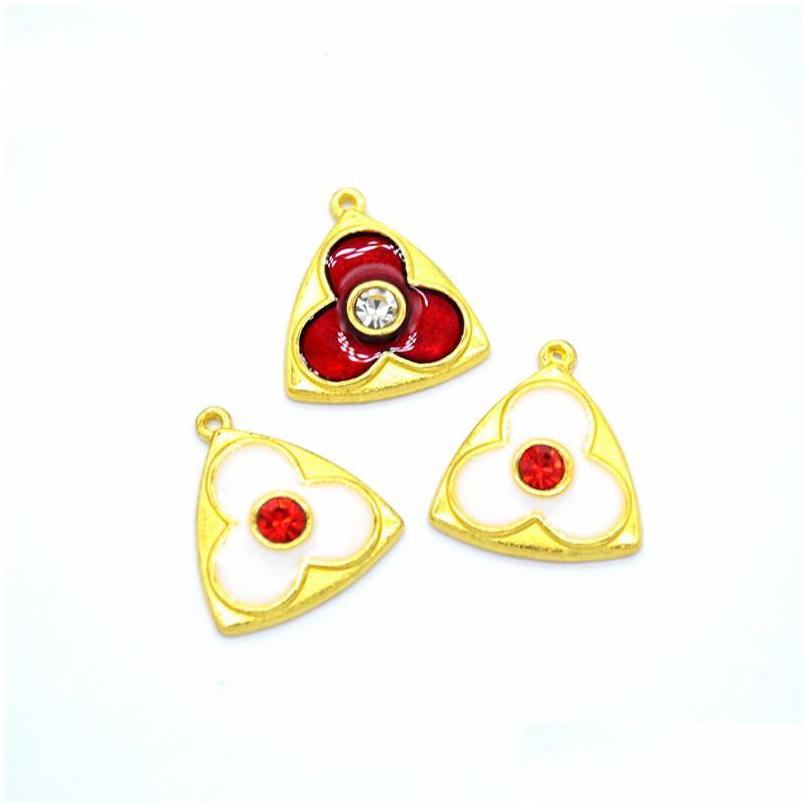 Charms Bk 300Pcs Triangle Shape Gold Plated Enamel Flower Pendant For Necklace Bracelet Craft Making 16X15Mm Drop Delivery Jewelry F Dhxv7
Charms Bk 300Pcs Triangle Shape Gold Plated Enamel Flower Pendant For Necklace Bracelet Craft Making 16X15Mm Drop Delivery Jewelry F Dhxv7