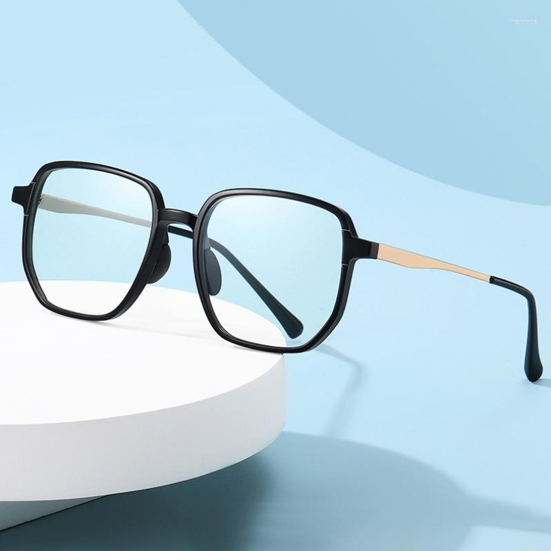 Sunglasses Handoer Blue Light Blocking Filtering Eyeglasses Optical Frame 2023 Prescription Eyewear With Recipe AR Coating
Sunglasses Handoer Blue Light Blocking Filtering Eyeglasses Optical Frame 2023 Prescription Eyewear With Recipe AR Coating