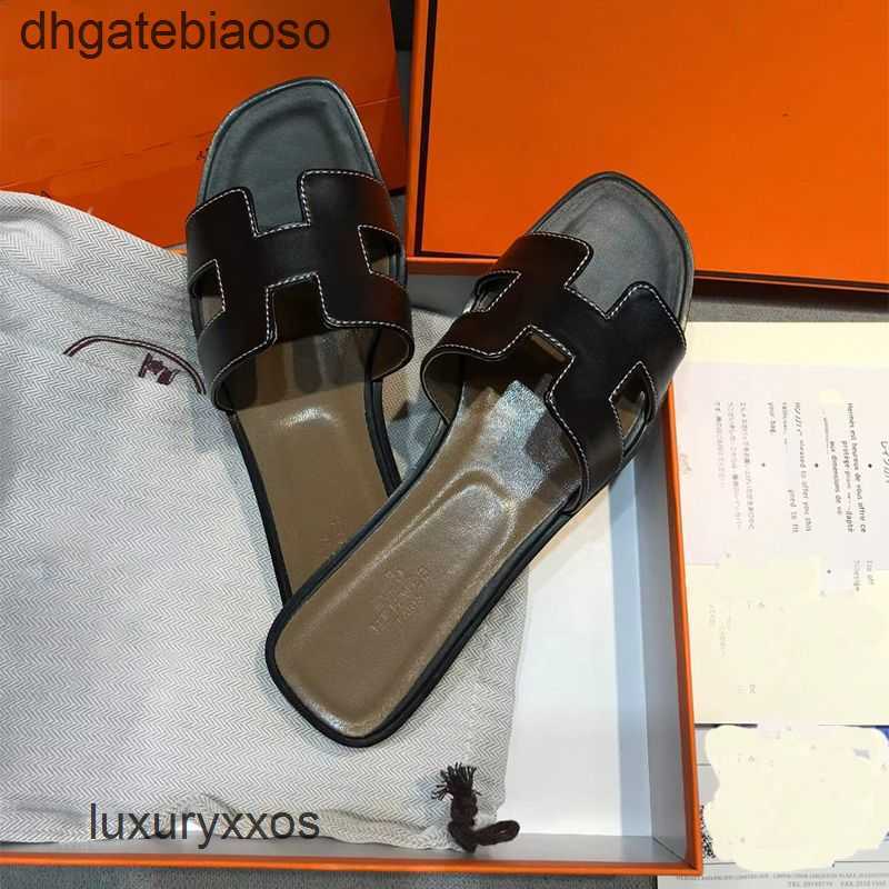 h Oran Beach Shoe Slipper Sandal Woman 2023 High Quality Women's Summer Leather Tourism Outwardly Wear Flat Bottom Sandalsoran
h Oran Beach Shoe Slipper Sandal Woman 2023 High Quality Women's Summer Leather Tourism Outwardly Wear Flat Bottom Sandalsoran