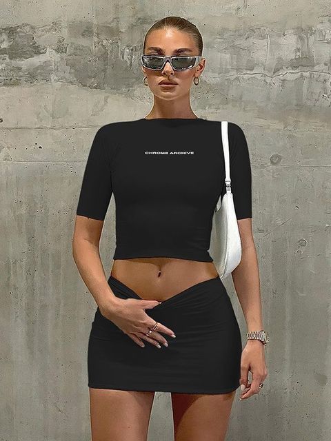 Two Piece Dress Hugcitar Rok Atasan Crop Lengan Pendek Turtleneck Solid Gambar Huruf 2 Potong Set Pakaian Fashion Musim Panas Ramping Seksi Olahraga J
