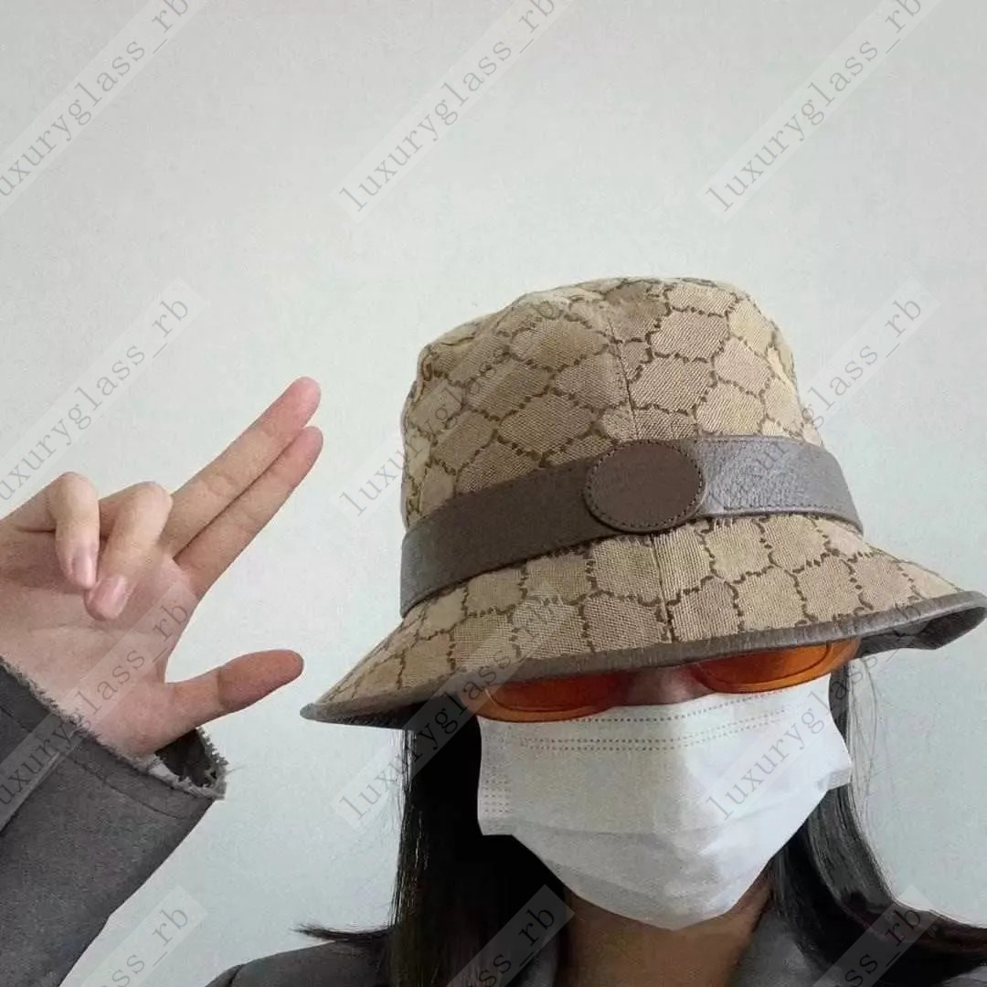 Luxury Designer Bucket Hat Men's And Women's Classic Leisure Fashion Beach Travel Sun Hats Fisherman Cap
Luxury Designer Bucket Hat Men's And Women's Classic Leisure Fashion Beach Travel Sun Hats Fisherman Cap