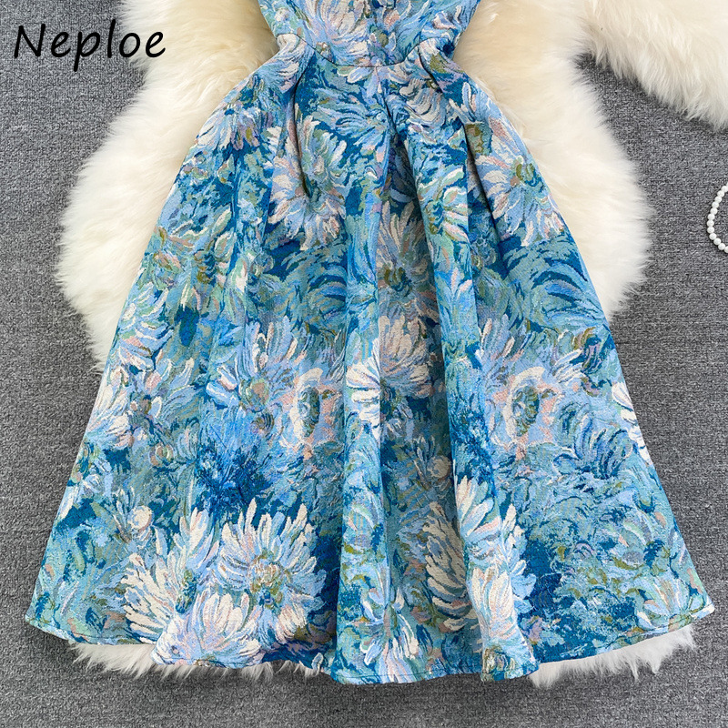 Casual Dresses Neploe Court Style Oil Painting Jacquard Robes Summer Retro Vestidos Round Neck Sleeveless Slim Waist Mid-length Dress 230511