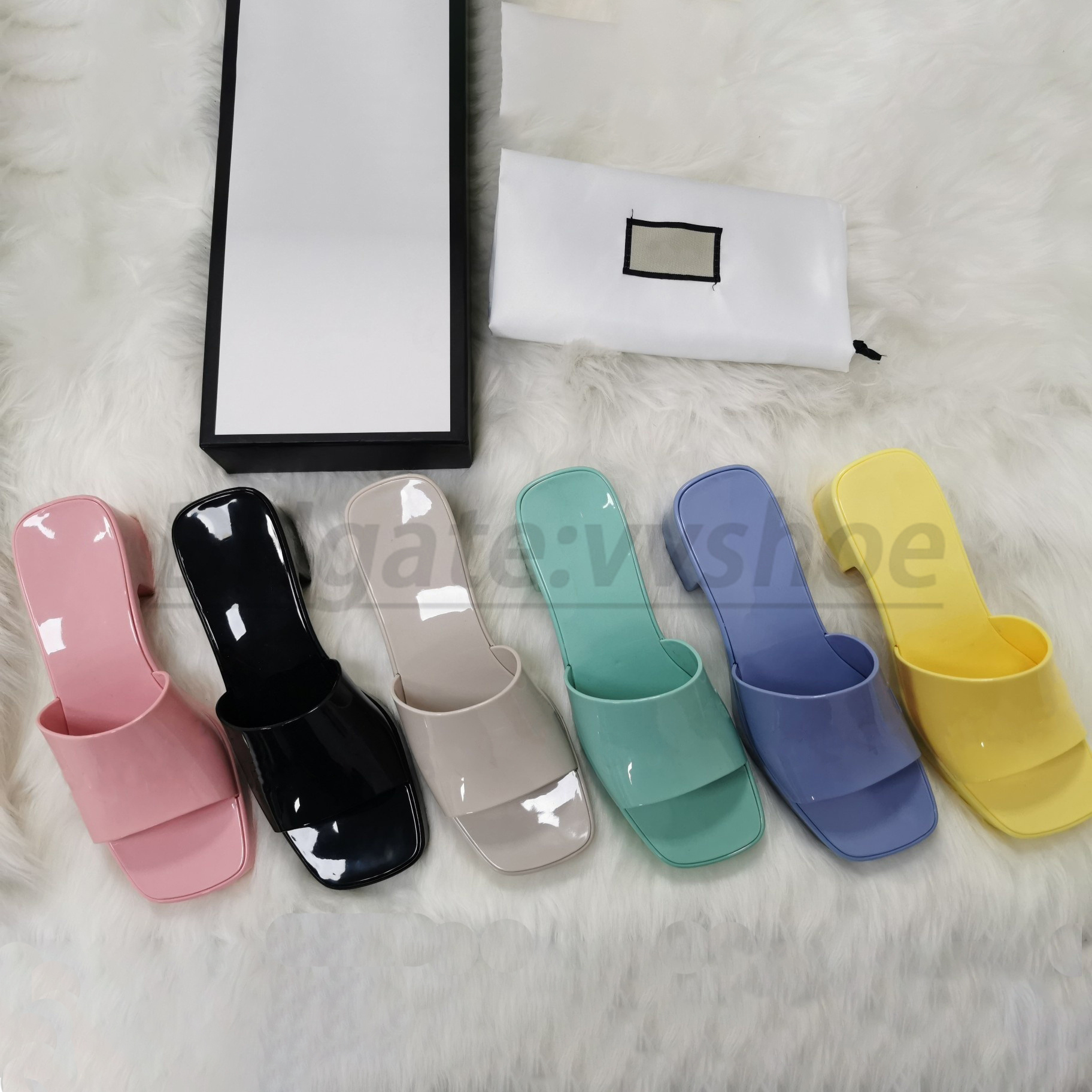 designer woman comfort slipper luxury summer outside easy to wear rubber men slide Embossed Mid-heel sandals with box classic lady sandal, #4
designer woman comfort slipper luxury summer outside easy to wear rubber men slide Embossed Mid-heel sandals with box classic lady sandal, #4