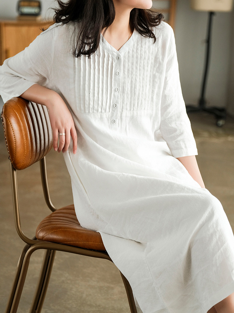 Casual Dresses Summer Women's Cotton and Linen Dress Loose Stitching Solid Color Cotton and Linen V-neck Five-point Sleeve Mid-length 230511