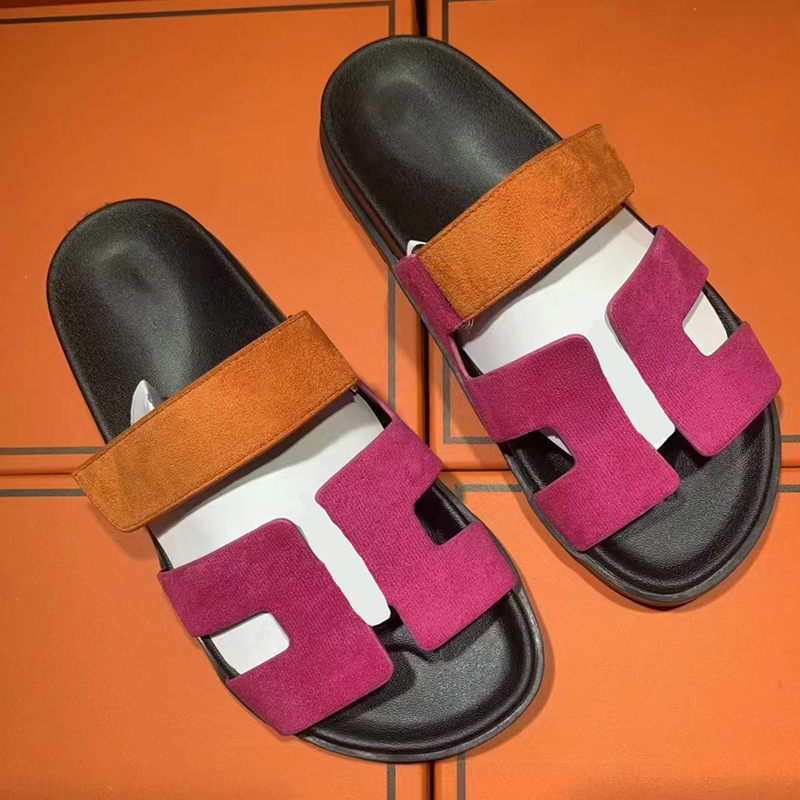 Designer Slippers Chypre Slides Summer Women Sandals Flat Heel Mules Leather Front Strap Classic Oran Sandles EU 42, 5#
Designer Slippers Chypre Slides Summer Women Sandals Flat Heel Mules Leather Front Strap Classic Oran Sandles EU 42, 5#