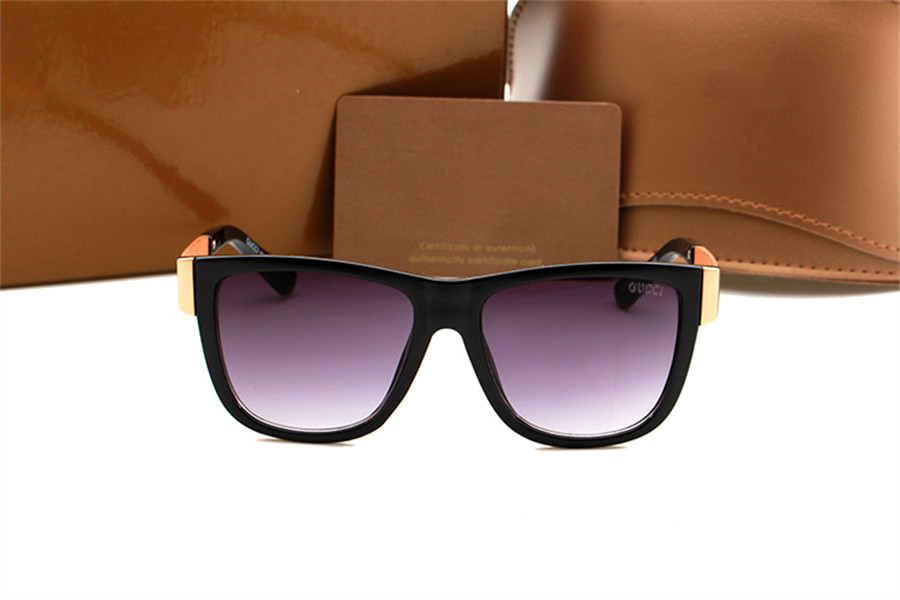 Luxury Designer Sunglasses Men Eyeglasses Outdoor Shades PC Frame Fashion Classic Lady Sun glasses Mirrors for Women
Luxury Designer Sunglasses Men Eyeglasses Outdoor Shades PC Frame Fashion Classic Lady Sun glasses Mirrors for Women