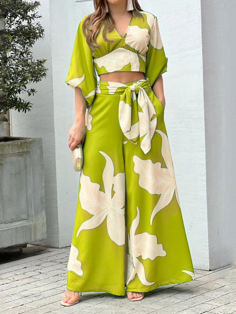 Women's Two Piece Pants Summer Casual Women Short Tops Trousers Suit Lantern Sleeve High Waist Pants Femme Outfits Retro Print Loose Two Pieces S