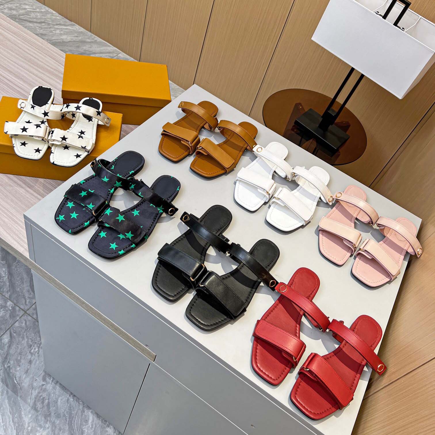 Fashion slipper sliders Paris slides sandals slippers for men women WITH ORIGINAL BOX Hot Designer unisex beach flip flops, #6
Fashion slipper sliders Paris slides sandals slippers for men women WITH ORIGINAL BOX Hot Designer unisex beach flip flops, #6