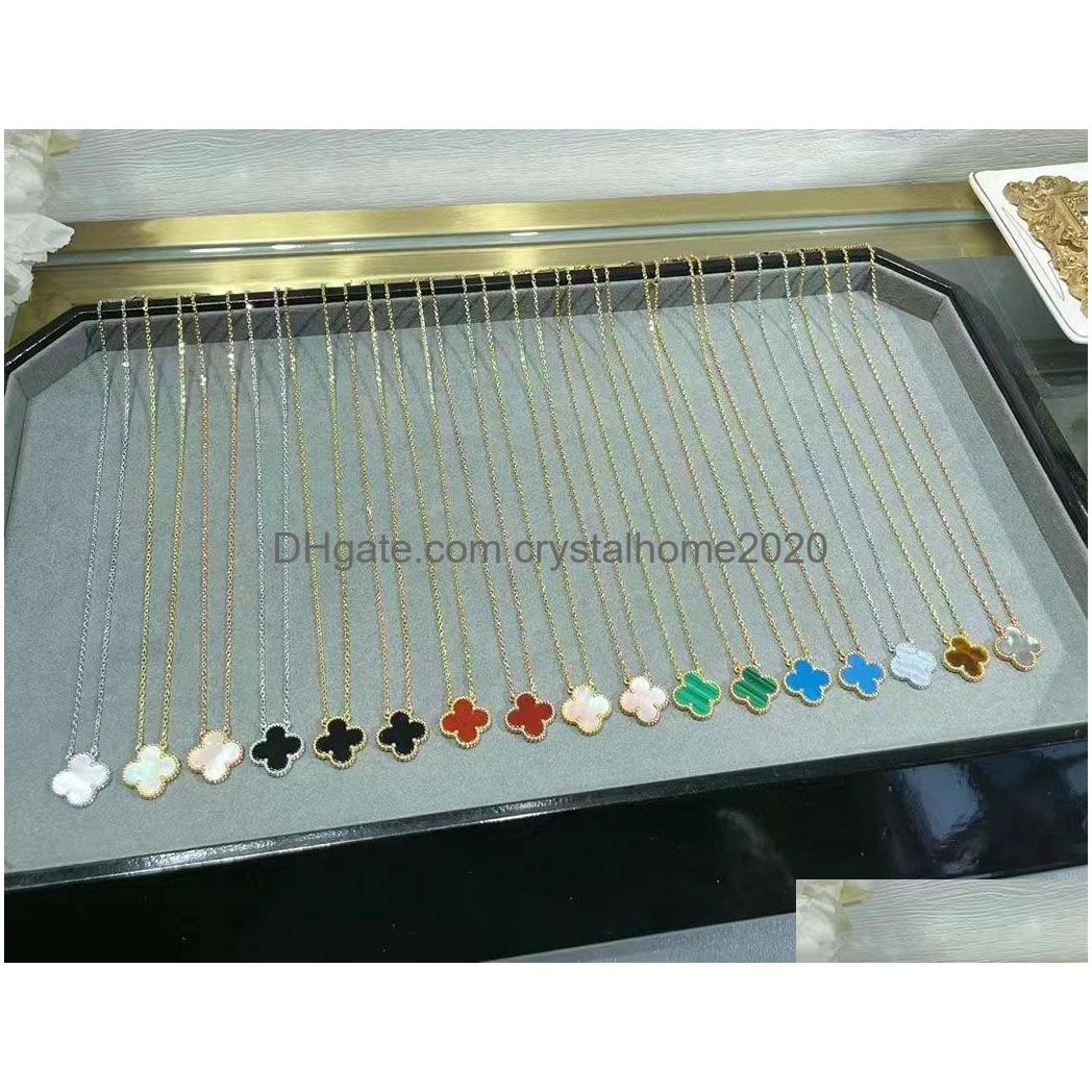 Pendant Necklaces Luxury Va Brand Clover Designer Gold Black Blue White Pink Red Green Stone Sweet Flower 15Mm 4 Le Dhcv9
Pendant Necklaces Luxury Va Brand Clover Designer Gold Black Blue White Pink Red Green Stone Sweet Flower 15Mm 4 Le Dhcv9