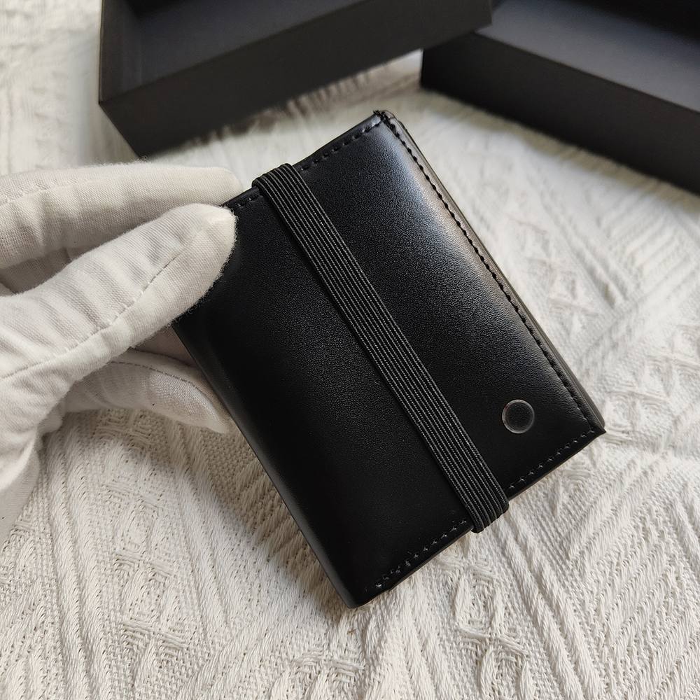 man credit wallet fashion designer cardholder luxury brand purse leather cord clasp thin Purse portfolio comes with box, Wallet+box
man credit wallet fashion designer cardholder luxury brand purse leather cord clasp thin Purse portfolio comes with box, Wallet+box