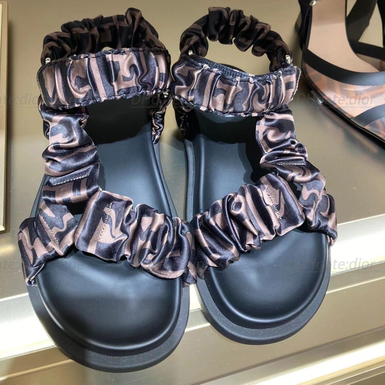 Women luxury sandal designers shoes man F letter Brown satin stopper drawstring flat slipper summer girls beach sandals with box free shipping, #4
Women luxury sandal designers shoes man F letter Brown satin stopper drawstring flat slipper summer girls beach sandals with box free shipping, #4