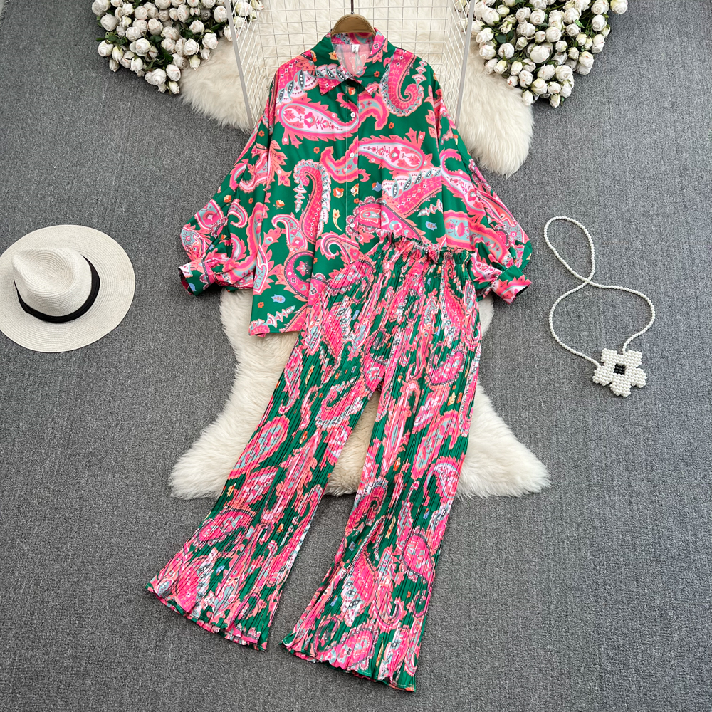 Women's Two Piece Pants Clothland Women Elegant Print Blouse Trousers Suit Loose Batwing Sleeve Shirt Pleated Wide Leg Pants Chic Two Piece Set T