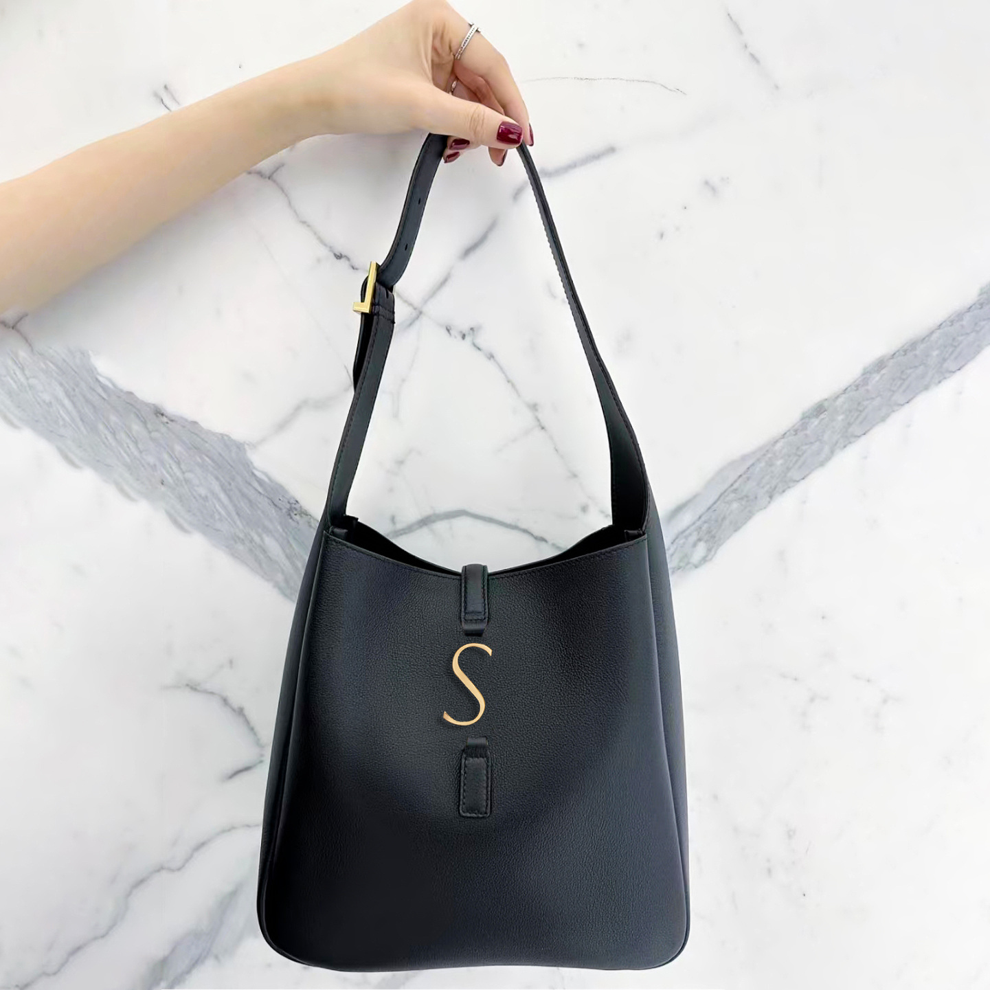 Woman Genuine leather le5a7 yslity Shoulder Bag Women's Luxury tote handbag man purse wallet duffle travel clutch bag crossbody Designer gym pochette black hand Bags
Woman Genuine leather le5a7 yslity Shoulder Bag Women's Luxury tote handbag man purse wallet duffle travel clutch bag crossbody Designer gym pochette black hand Bags