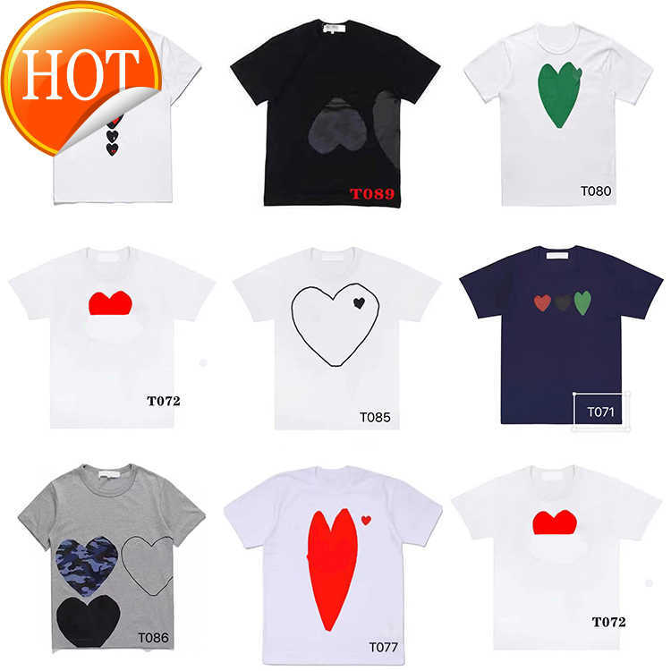 Play Designer Men's T-Shirts Casual Women's Des Badge Garcons Quality Print Short Sleeve Short T-Shirt Couple Hearts Tshirt
Play Designer Men's T-Shirts Casual Women's Des Badge Garcons Quality Print Short Sleeve Short T-Shirt Couple Hearts Tshirt
