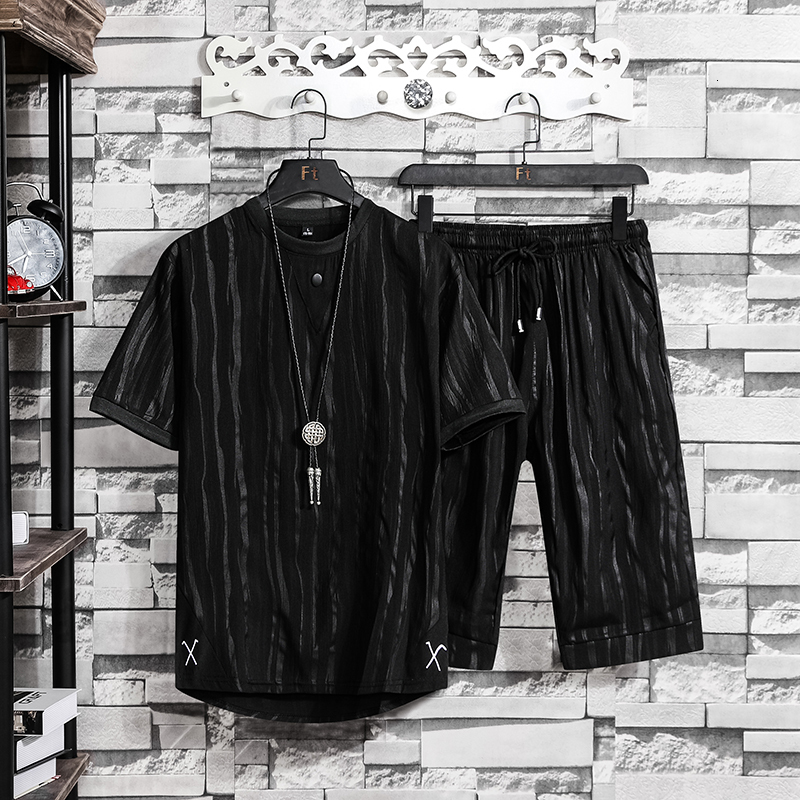 Men's Tracksuits Summer Black White Tracksuits For Mens Set Short Sleeves T-Shirt Shorts Sportswear Sporting Mens Suit ropa para hombre 230511