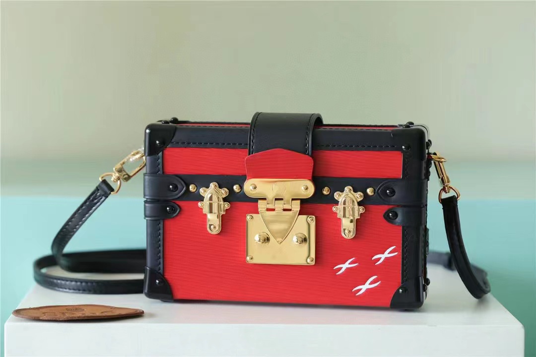 2023 Designer Classic Chain Fashion Plaid Flower Ladies pink Leather Handbag designer shoulder bag Shopping Pink White Purse Satchels Bag with box 23