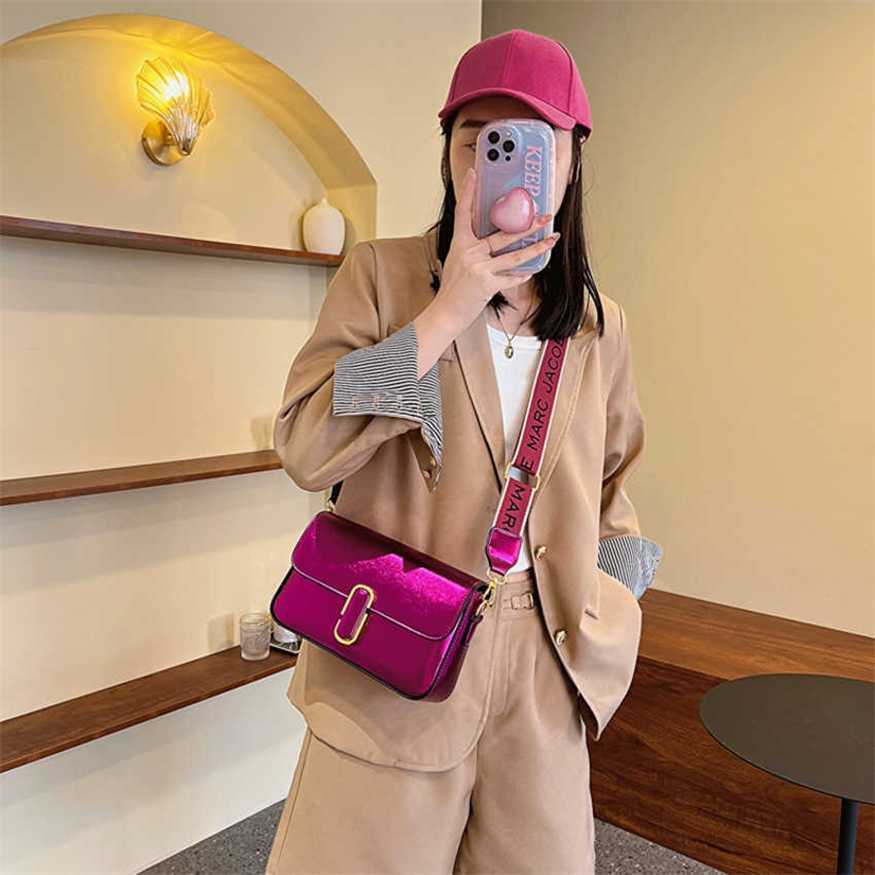 21% OFF 2023 Fashion hand This year's popular fashion trend small square spring versatile foreign celebrity same style single shoulder crossbody women's bag, Silver8
21% OFF 2023 Fashion hand This year's popular fashion trend small square spring versatile foreign celebrity same style single shoulder crossbody women's bag, Silver8