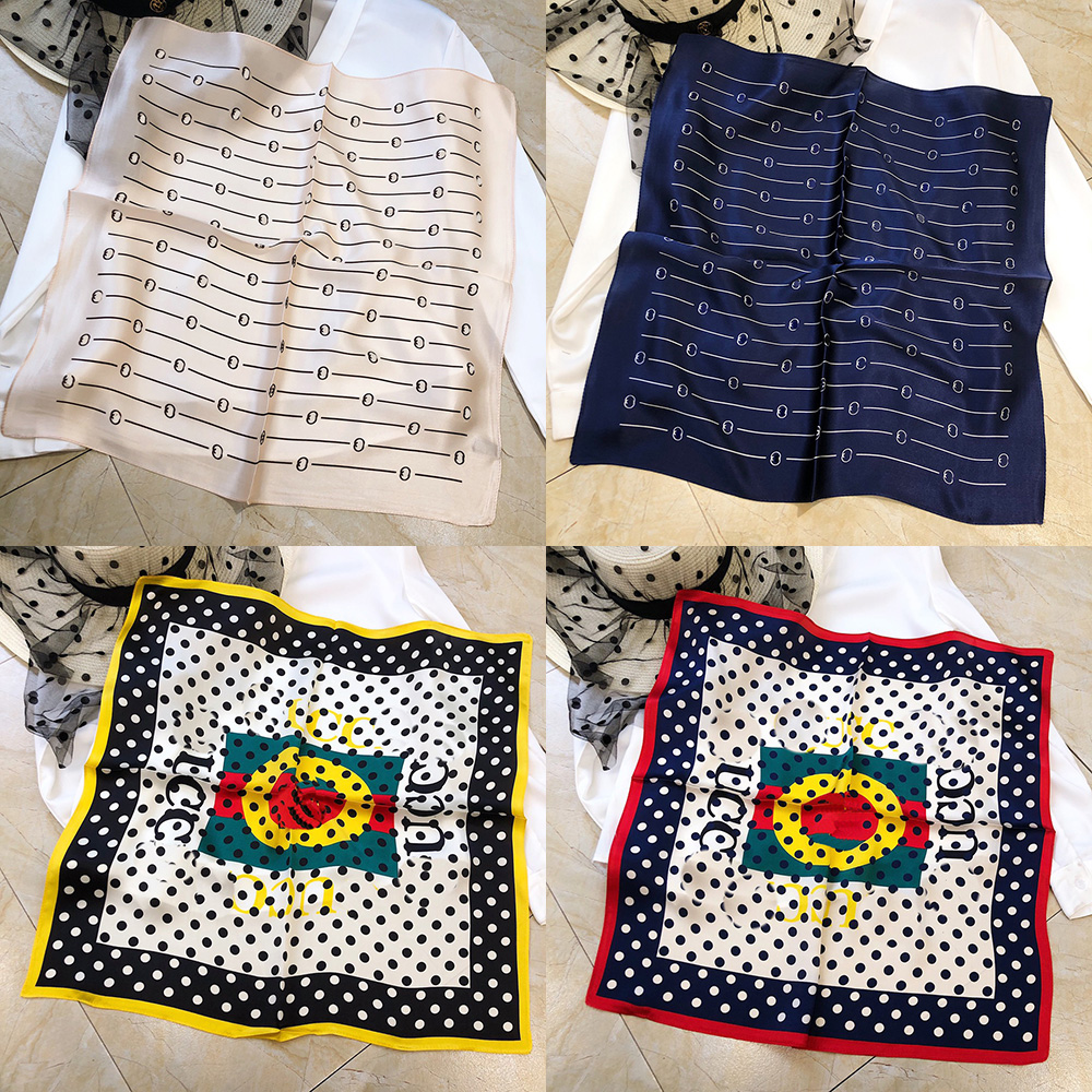 Washable Luxury Designer Scarf Silk Scarves Women Wrap Washable Fashion Accessories Double letter Scarf Wholesale Actually the correct logo 50x50cm
Washable Luxury Designer Scarf Silk Scarves Women Wrap Washable Fashion Accessories Double letter Scarf Wholesale Actually the correct logo 50x50cm