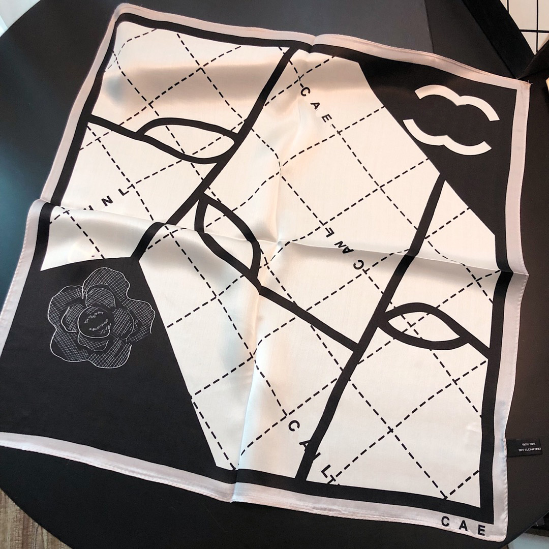 Luxury Designer Scarf Silk Scarves Women Wrap Fashion Accessories Tourism Gift Scarves High Sense Fabric Headband Designer Printed Letter Scarf Wholesale 50x50cm
Luxury Designer Scarf Silk Scarves Women Wrap Fashion Accessories Tourism Gift Scarves High Sense Fabric Headband Designer Printed Letter Scarf Wholesale 50x50cm
